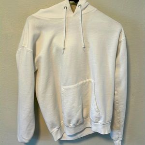 White sweat shirt